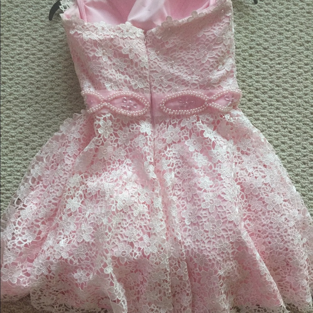 A - Line Sweetheart Short Lace Dress - Picture 4 of 6